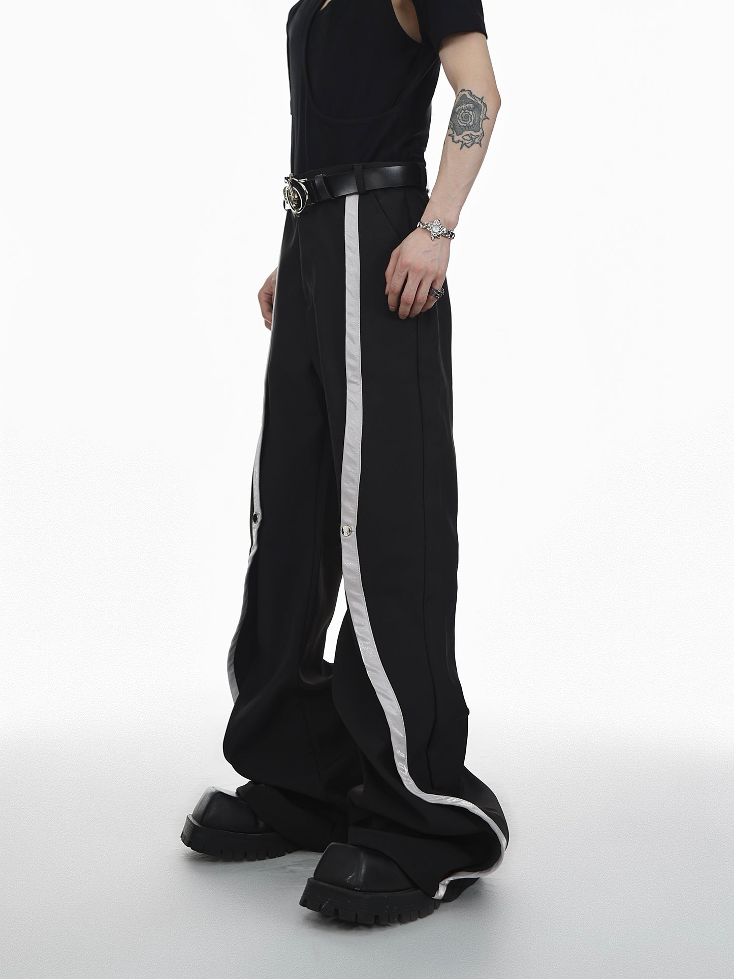 【23s May.】Vertical Line Trousers