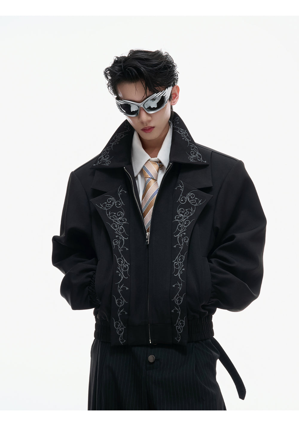 "Ink Vine" embroidered jacket, layered look design, new Chinese style, unisex style, large size, Fall/Winter 2025 new trendy jacket.