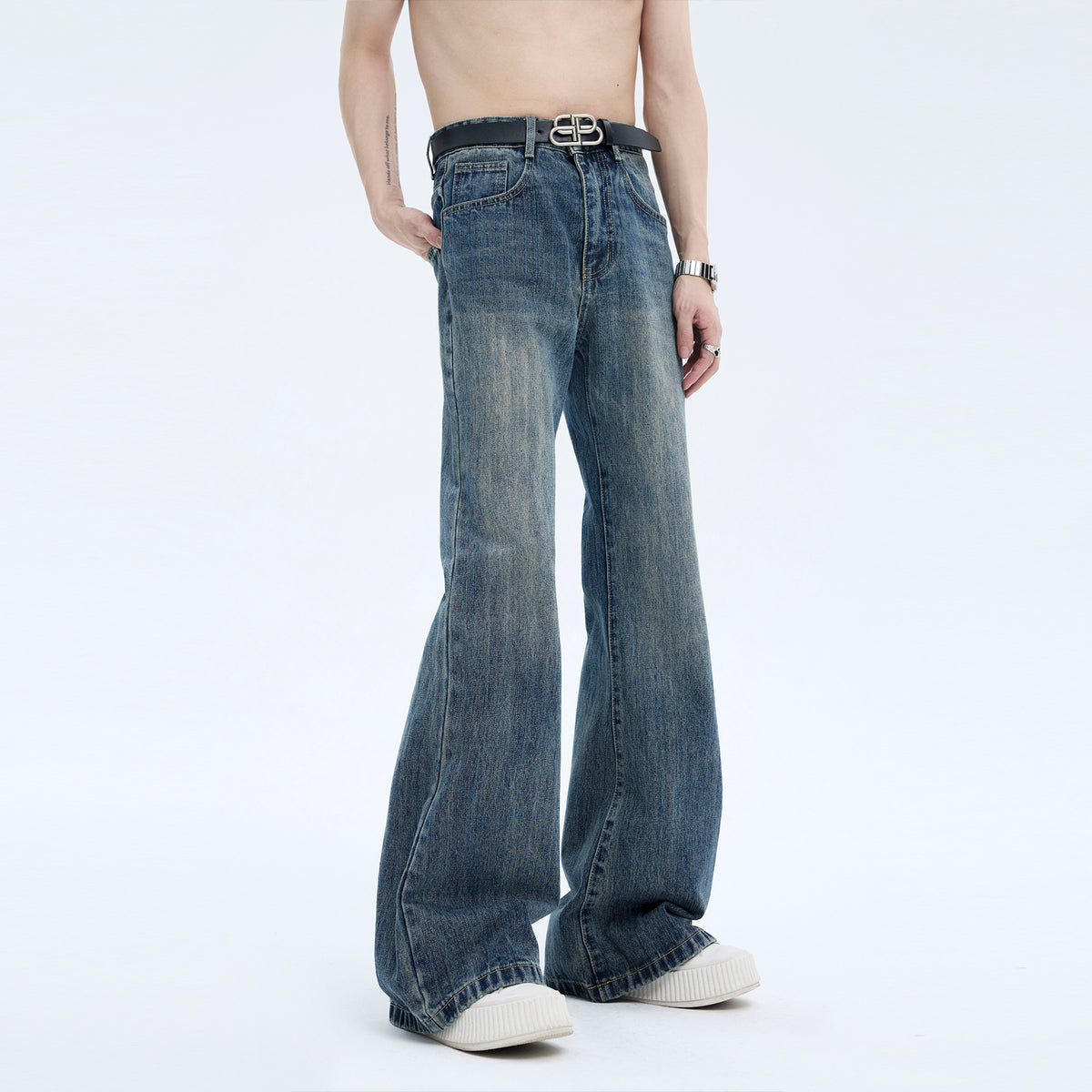 【24s Aug.】Cleanfit Light-colored Raw Pulp Flared Jeans ArtsKoreanMan