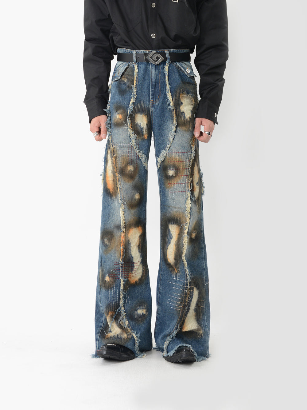 【24s Nov.】Tassel Graffiti Design Ripped Jeans ArtsKoreanMan