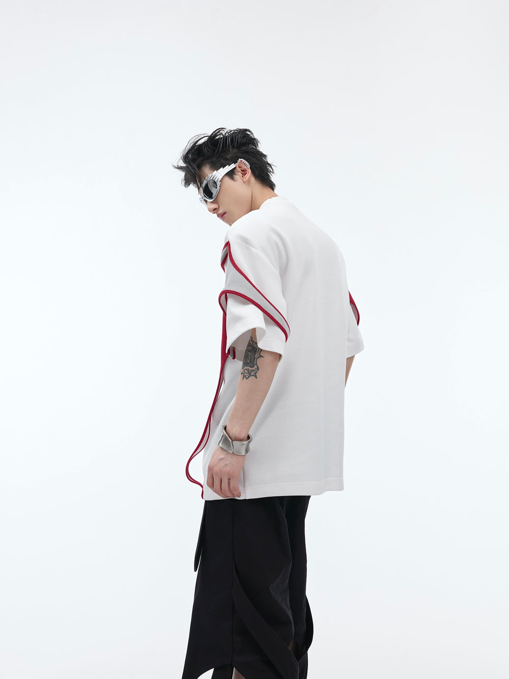 【24s April.】Double Layer Patchwork Design T-shirt ArtsKoreanMan