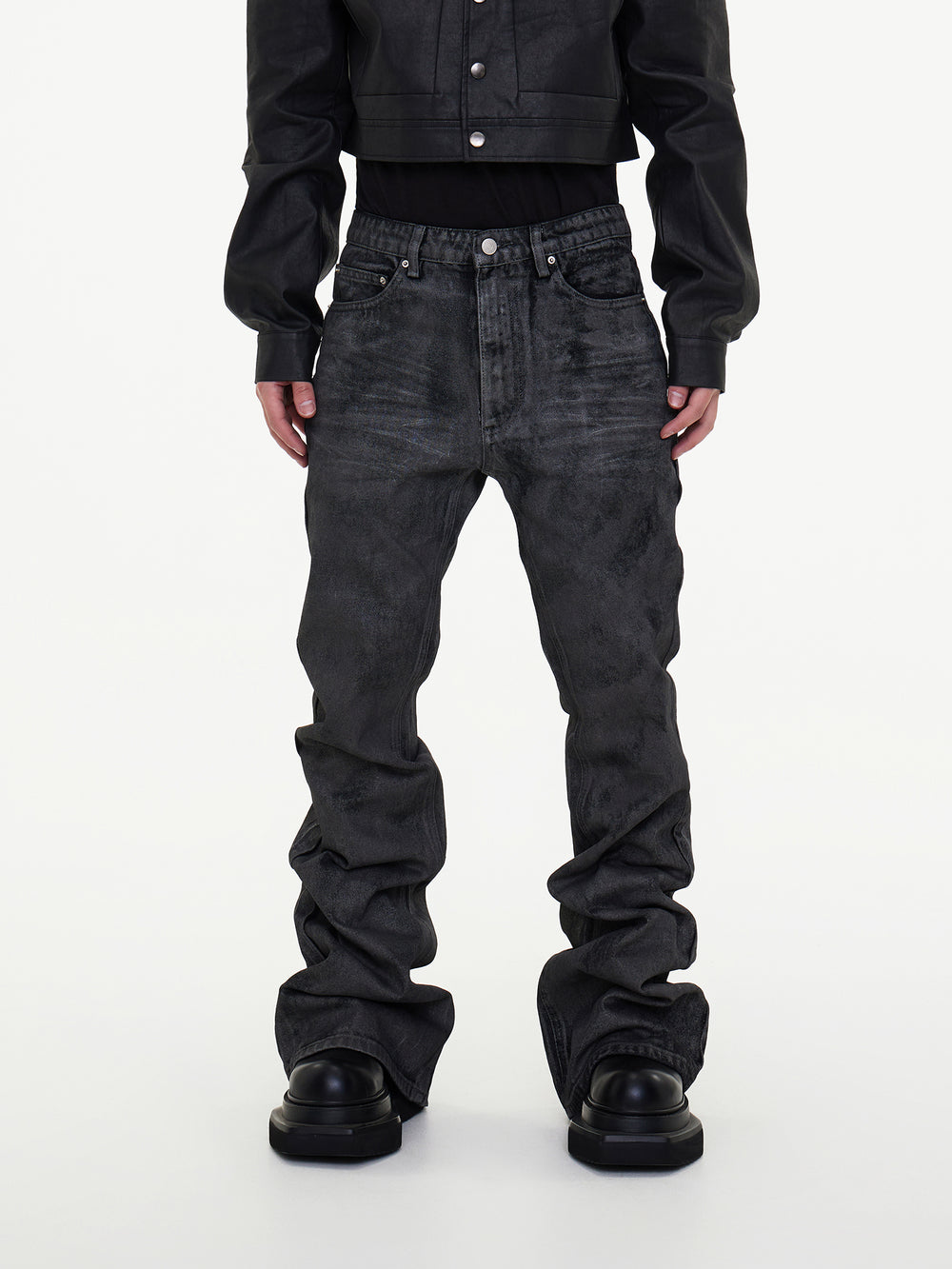 【24s May.】Hand-brushed Wax-coated Slim-fit Stacked Jeans ArtsKoreanMan