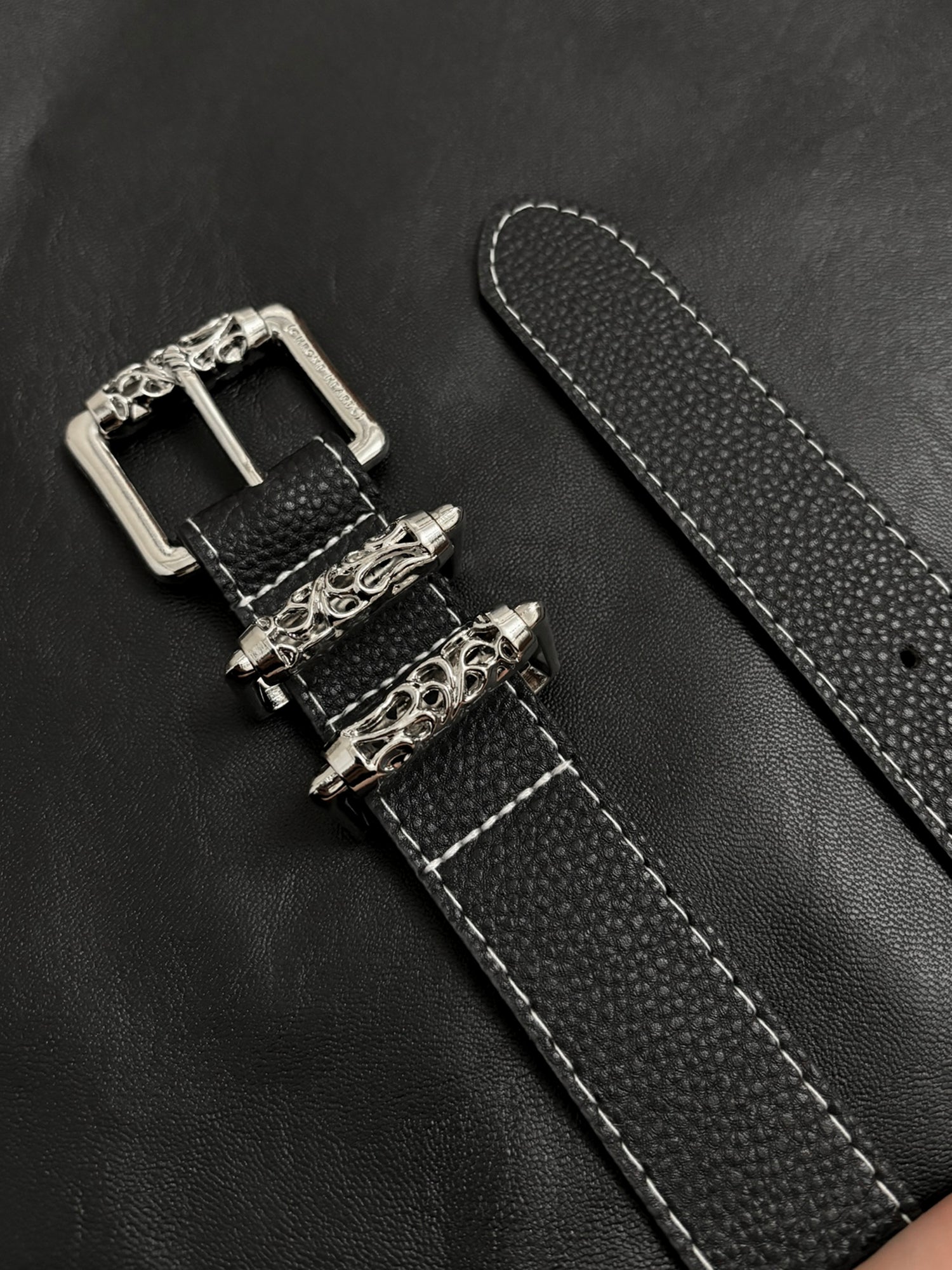 Roller Y2K Metal Leather Belt