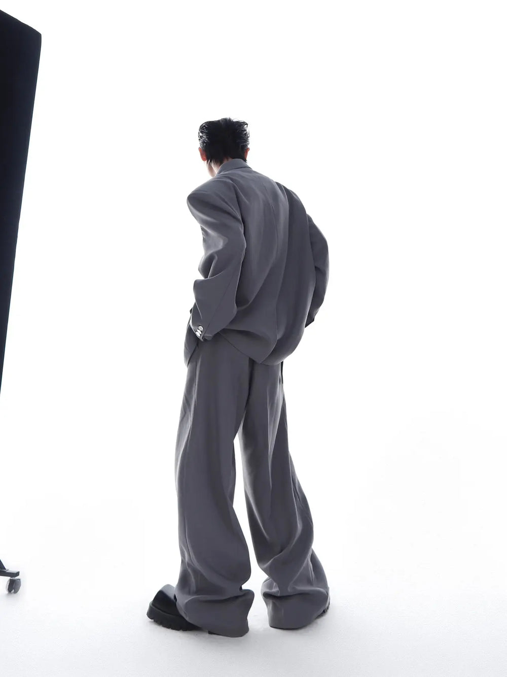 【23s Feb.】High Shoulder Black/Grey Jacket ArtsKoreanMan