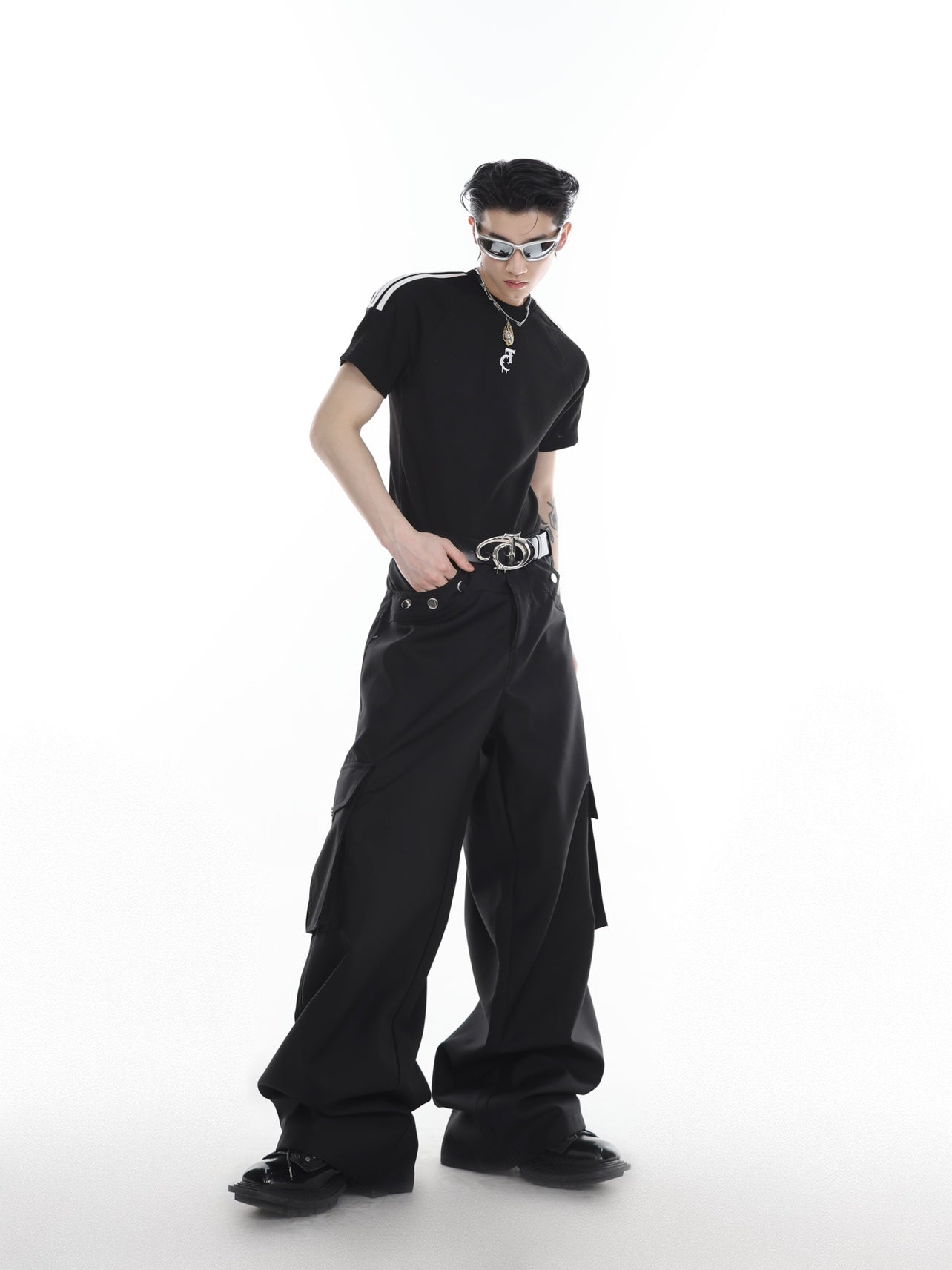 【23s Apr.】Multi-pocket Loose-fitting Trousers