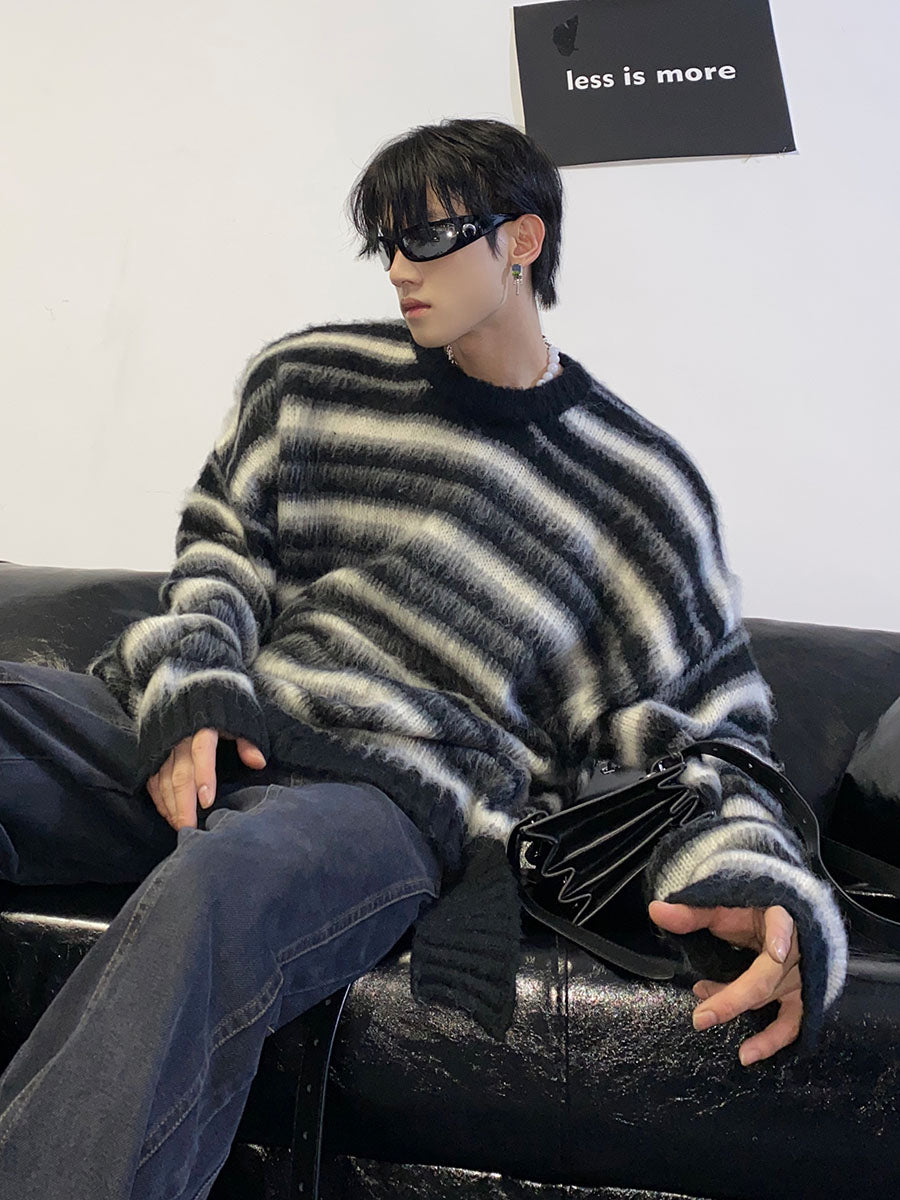 Black and White Striped Crew Neck Sweater ArtsKoreanMan