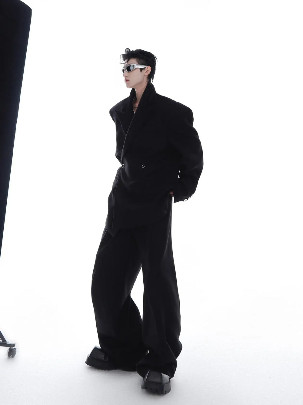 【23s Feb.】Loose-fitting Twill Trousers ArtsKoreanMan