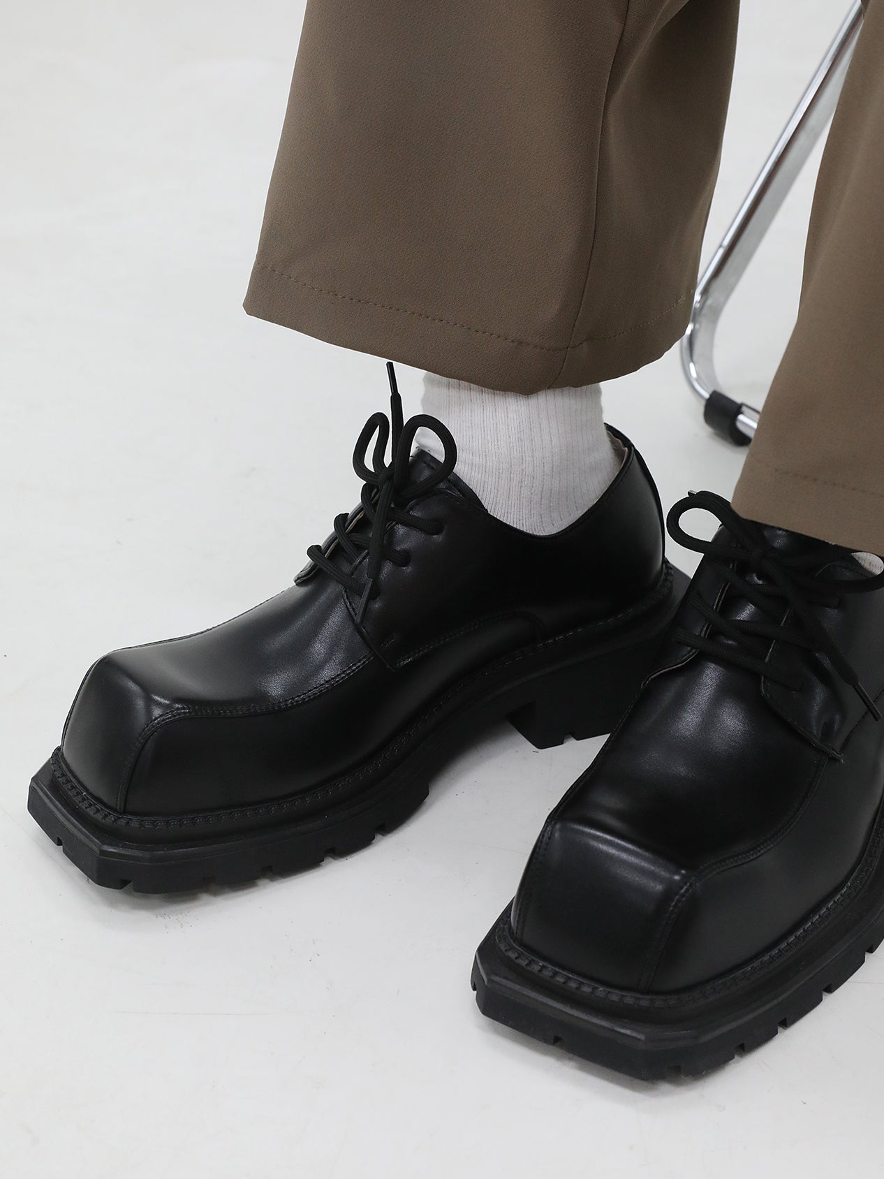 【HOT!】Black Square Toe Leather Shoes
