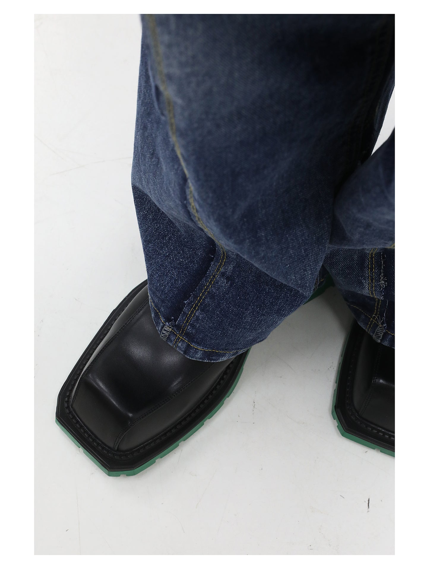 【HOT!】Black Square Toe Leather Shoes