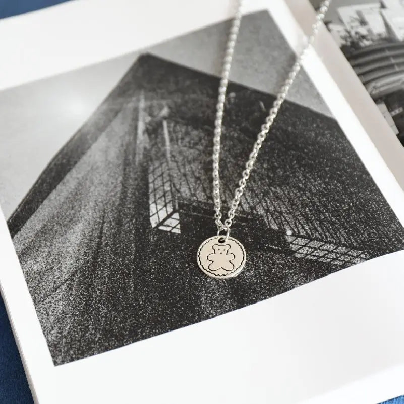 Bear Medal Pendant Necklace ArtsKoreanMan