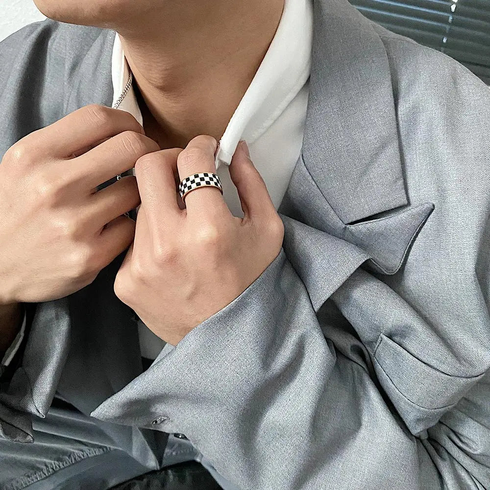 Checkerboard Ring ArtsKoreanMan