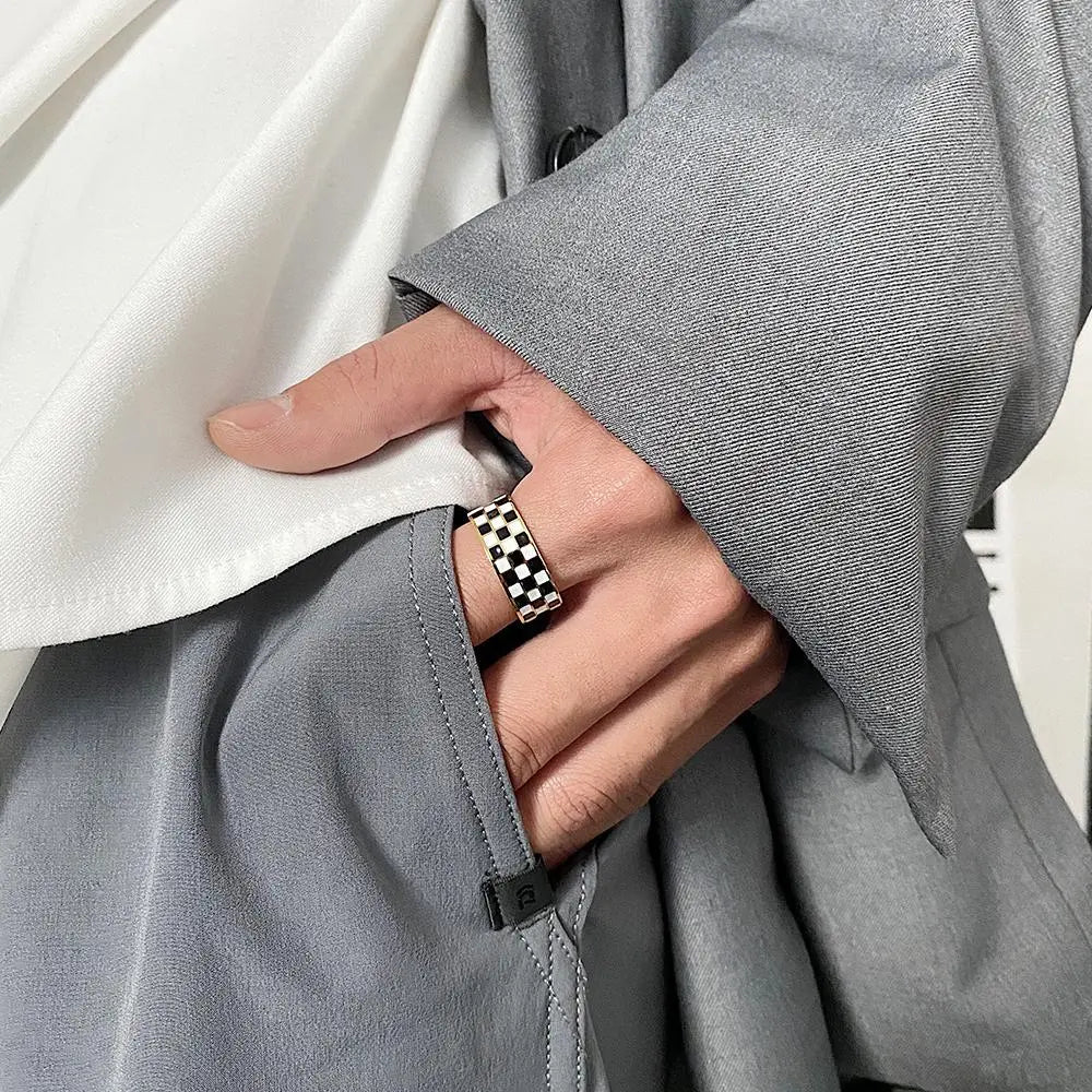Checkerboard Ring ArtsKoreanMan