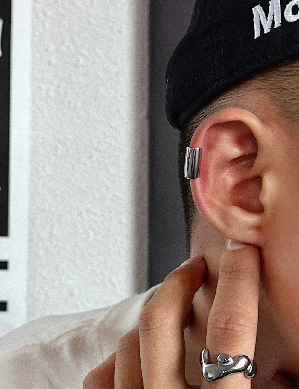 Cylinder Ear Clips ArtsKoreanMan