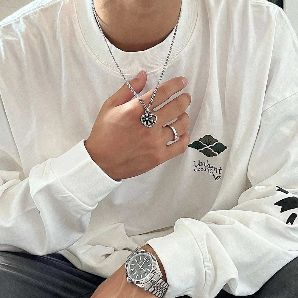 Daisy Pendant Necklace ArtsKoreanMan