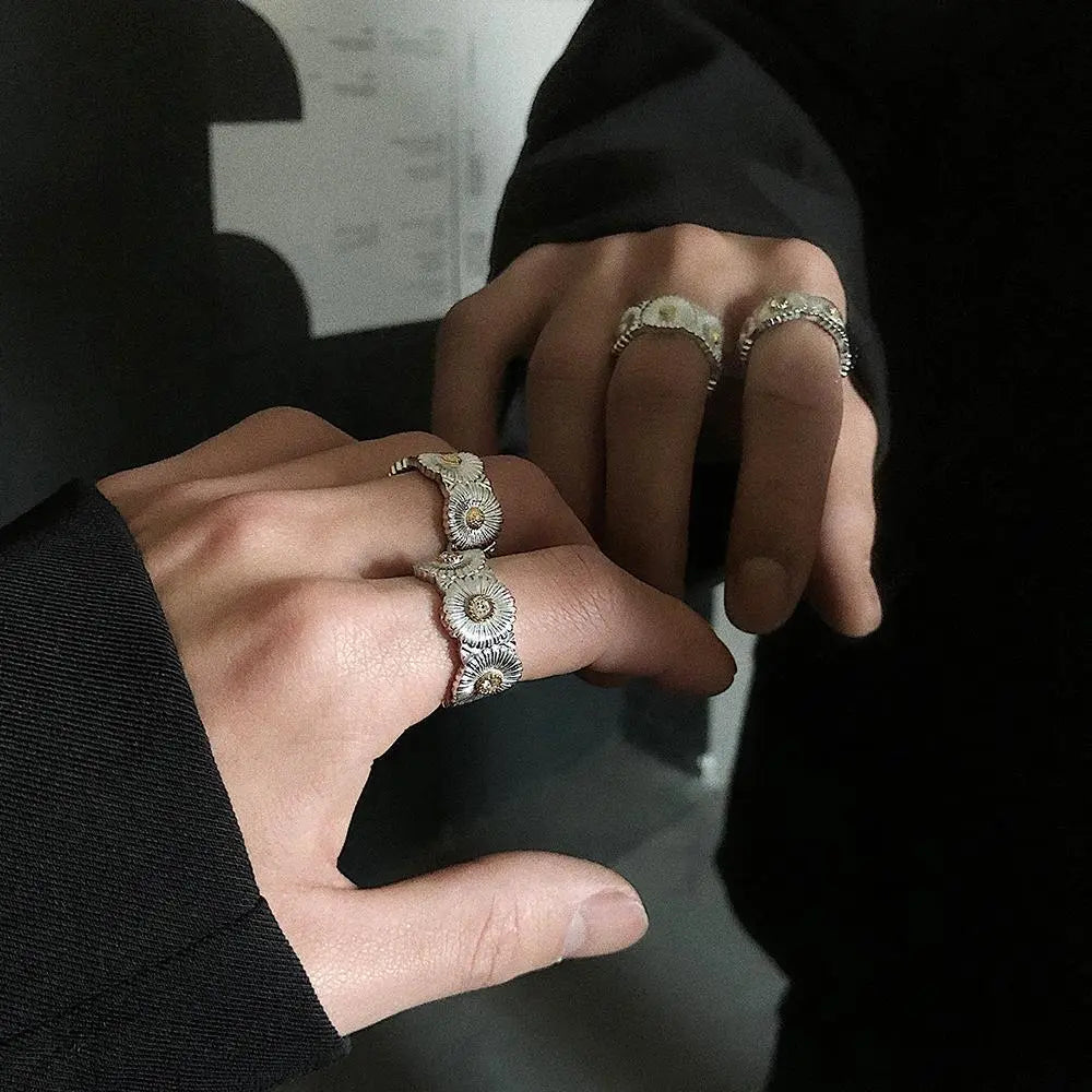 Daisy Ring ArtsKoreanMan