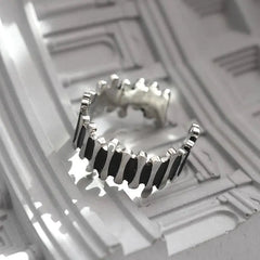 Fence Irregular Striped Ring ArtsKoreanMan
