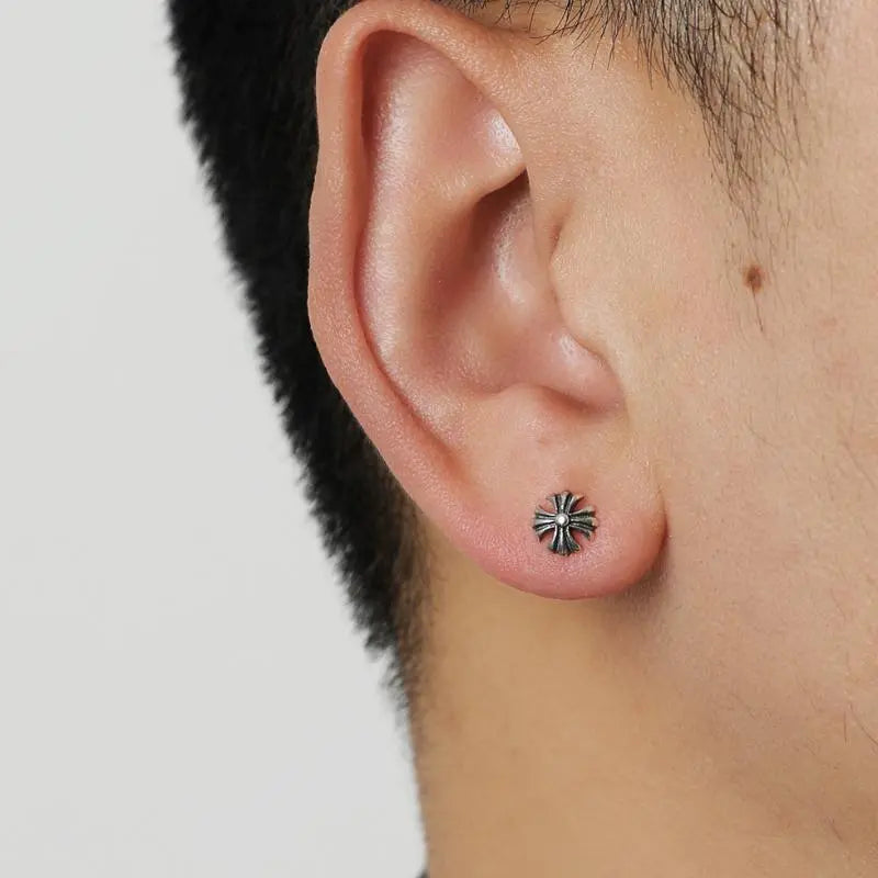 Flower Design Earrings ArtsKoreanMan