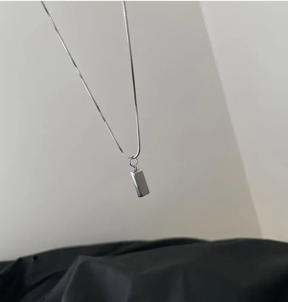 Minimalist Pendant Necklace ArtsKoreanMan