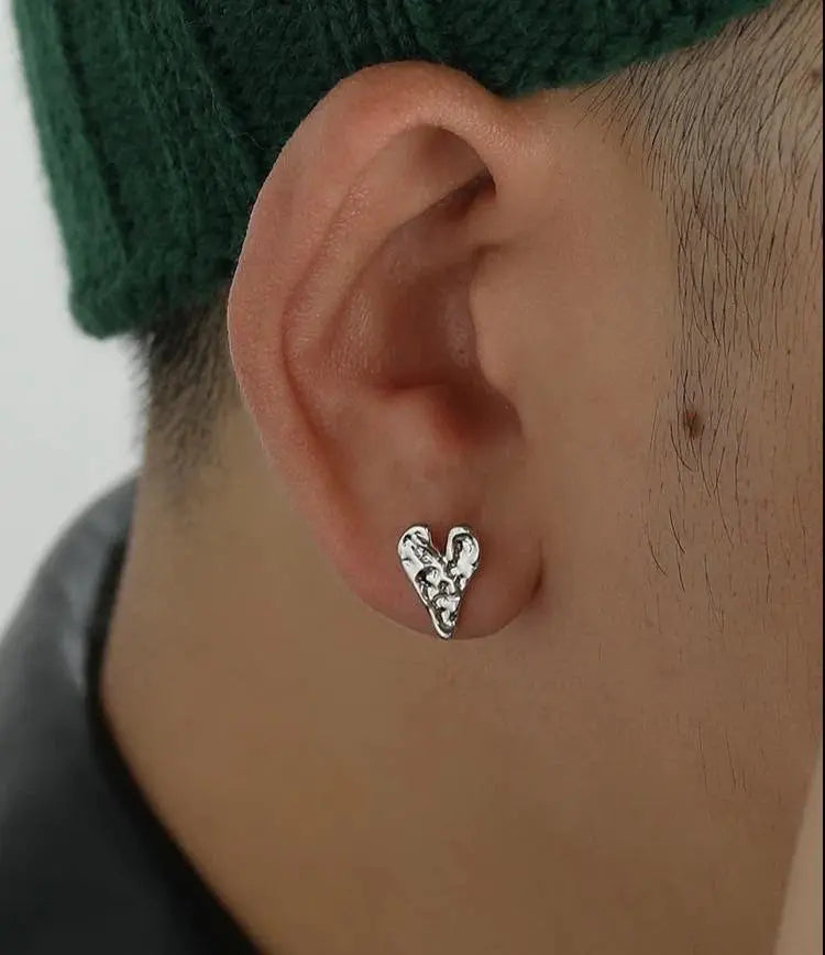 Silver Heart Stud Earrings ArtsKoreanMan