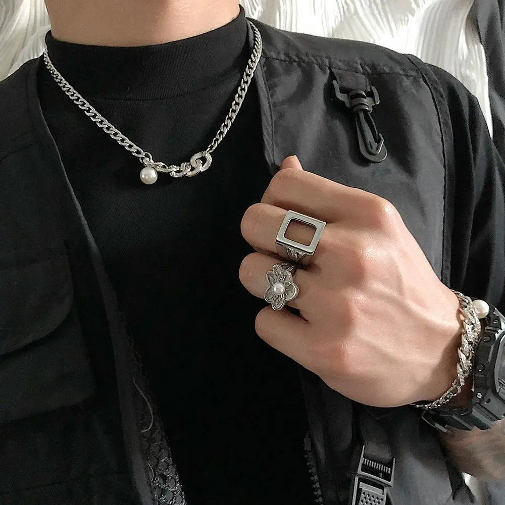 Square Hollow Ring ArtsKoreanMan