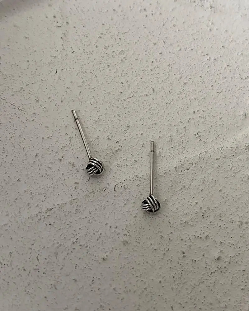 Twist Ear Studs ArtsKoreanMan