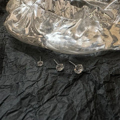 White Zircon Stud Earrings ArtsKoreanMan