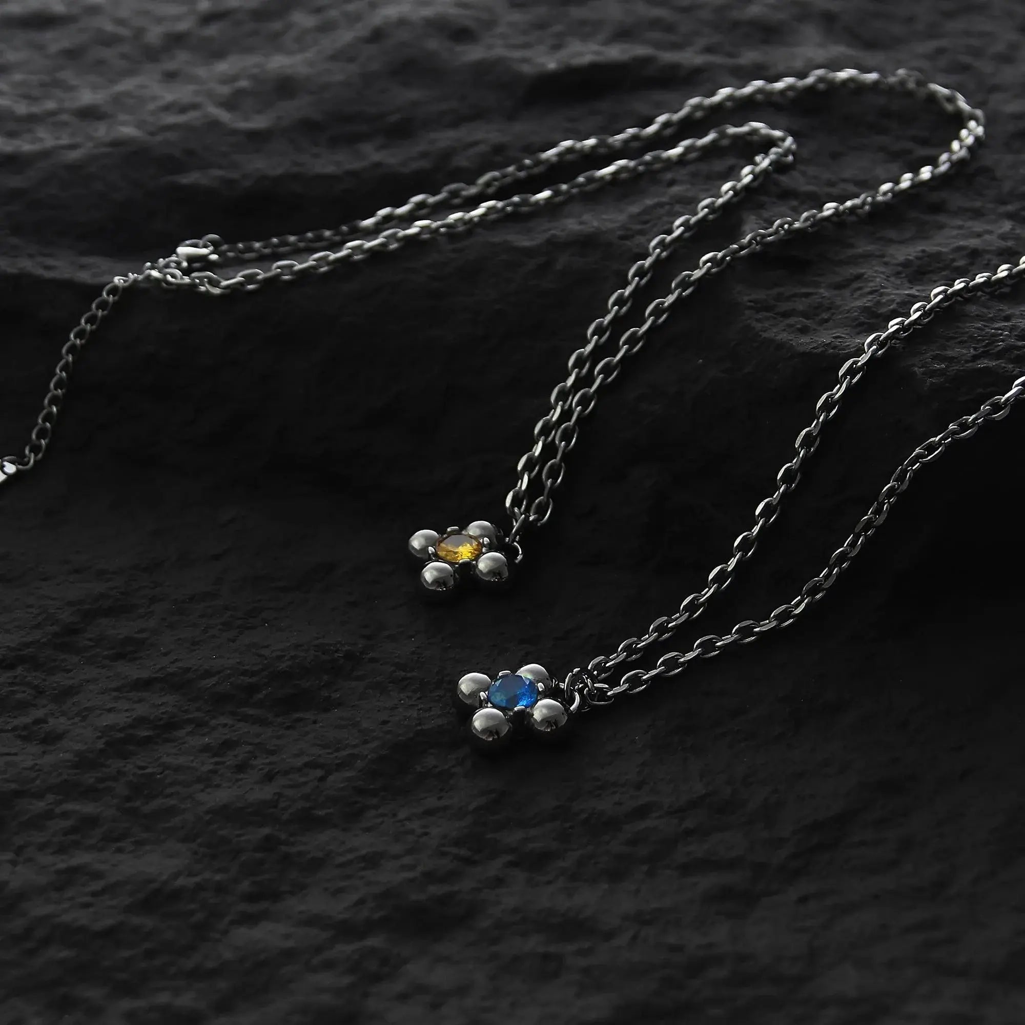 Zircon Flower Pendant Necklace ArtsKoreanMan