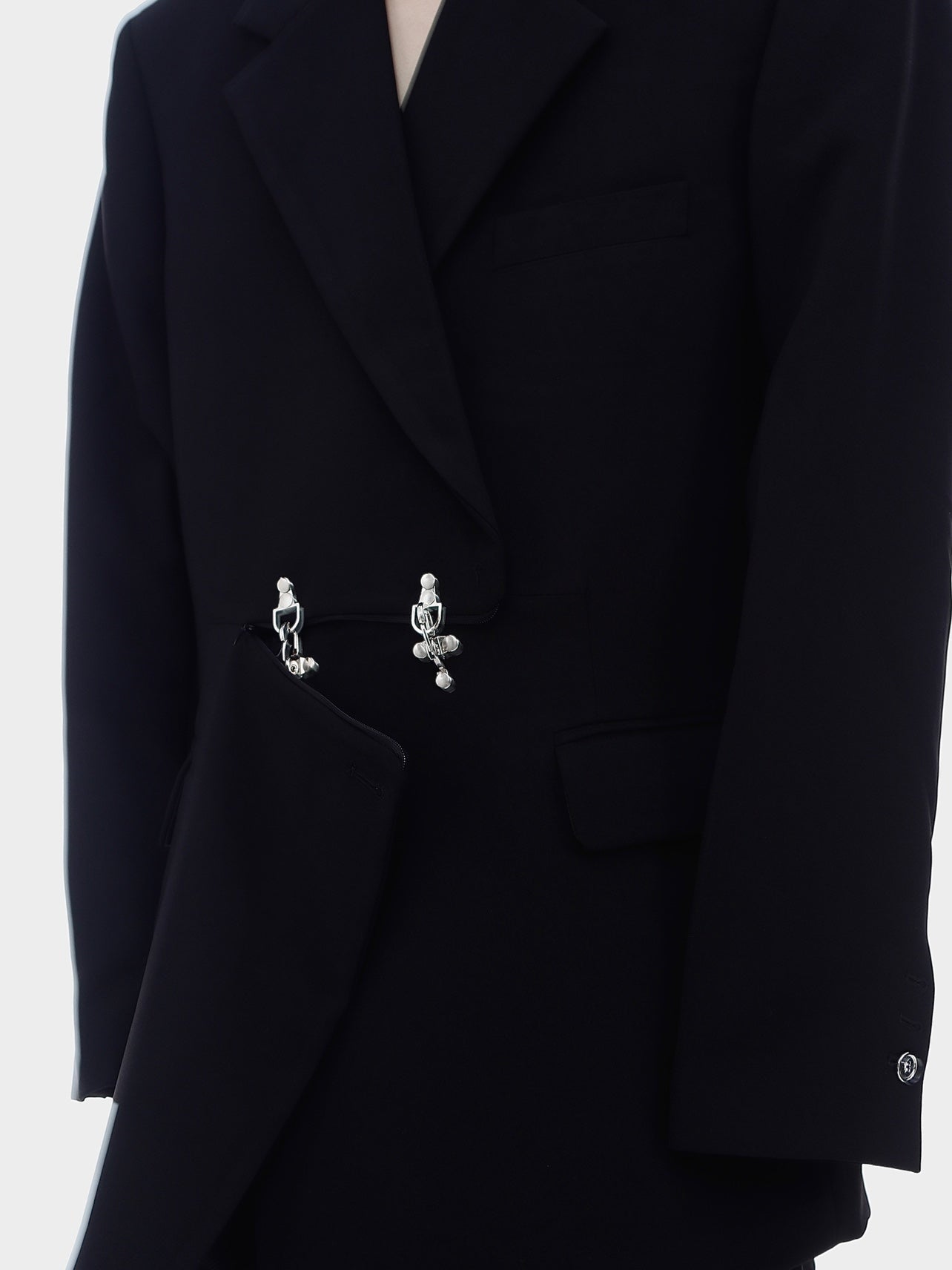 【23s Feb.】Black Shoulder Pad Suit