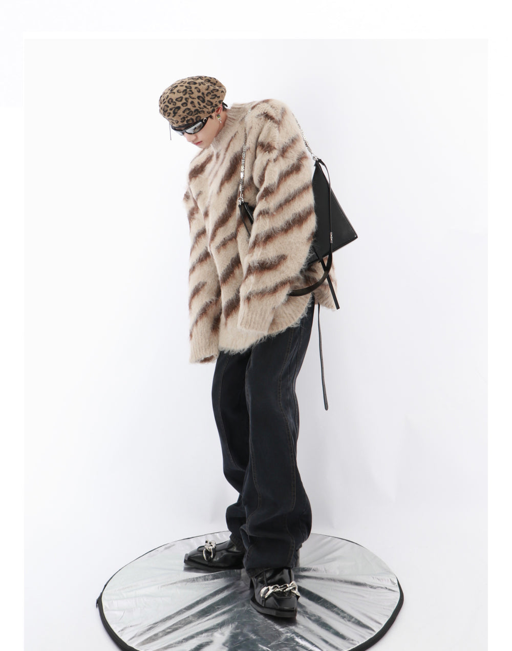 Irregular Contrast Color Crew Neck Sweater ArtsKoreanMan