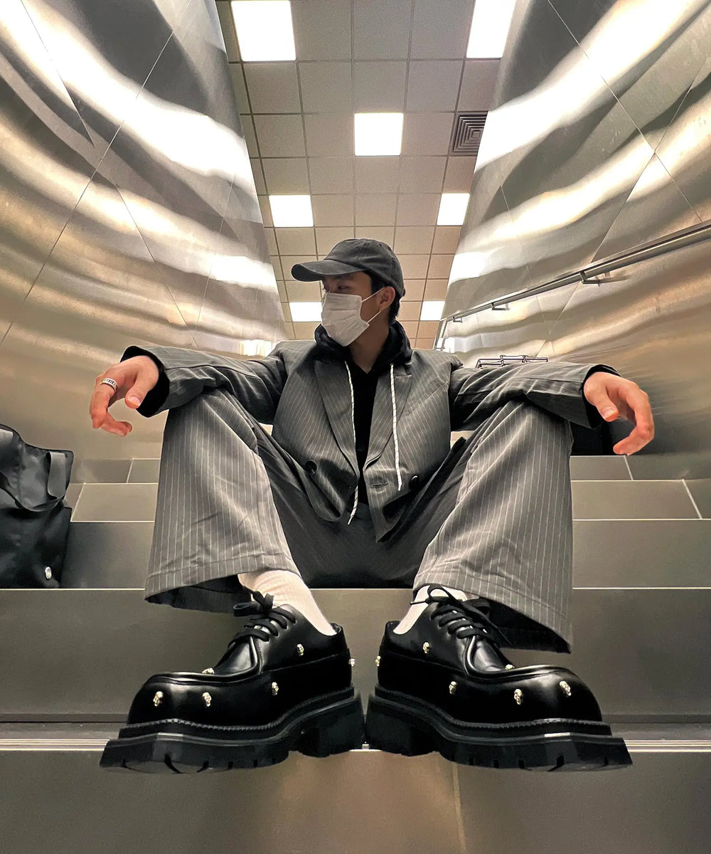 Skull Embellished Leather Shoes ArtsKoreanMan